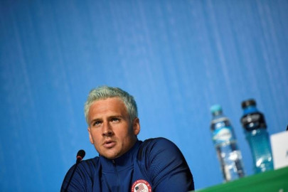 ryan lochte fabricated robbery story
