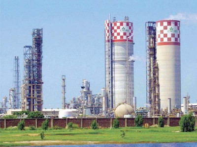 corporate results engro corp s profit down 43 stands at rs2 5b