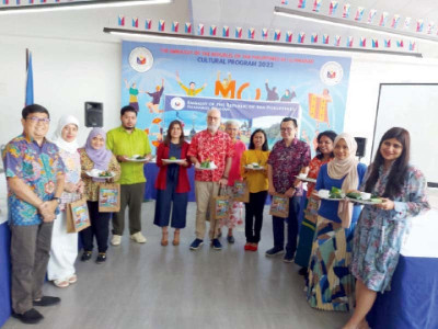 philippines embassy celebrates kadayawan festival philippines embassy celebrates kadayawan festival