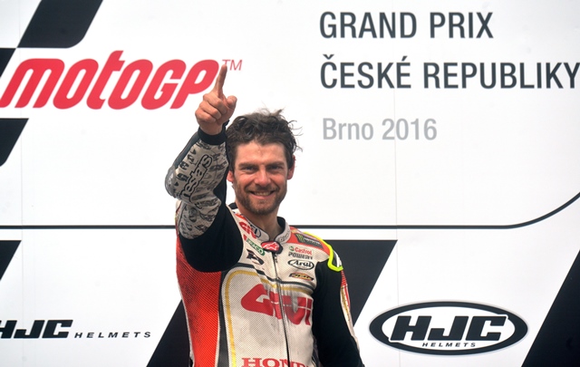 cal crutchlow celebrates on the podium at masaryk circuit on august 21 2016 in brno czech republic photo afp