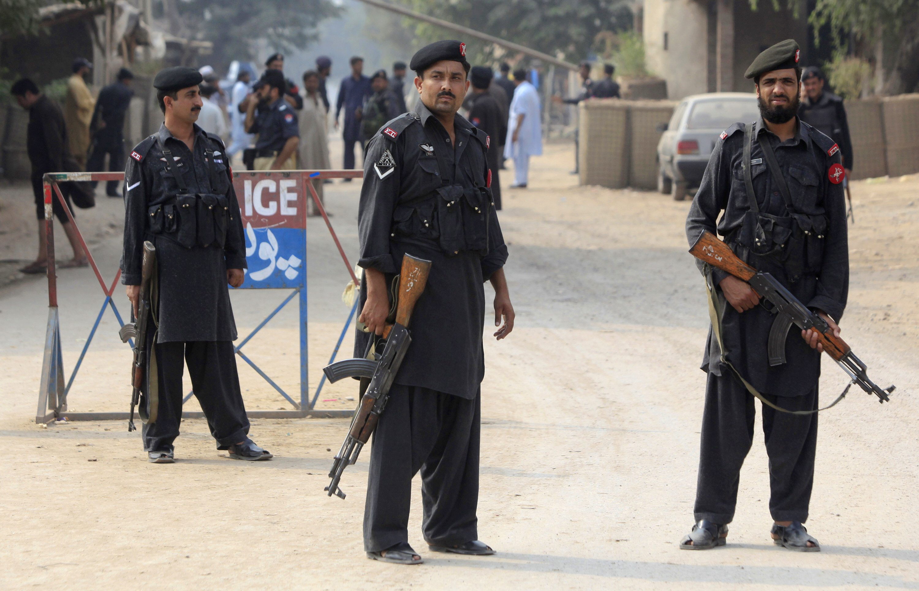 dpo announced rs100 000 cash award for the policemen who participated in the operation against bandits photo reuters