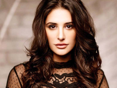wanderlust nargis fakhri inspired by robinson crusoe