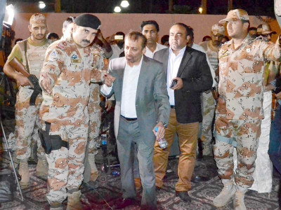 nine zero sealed after mqm workers attack media house nine zero sealed after mqm workers attack media house