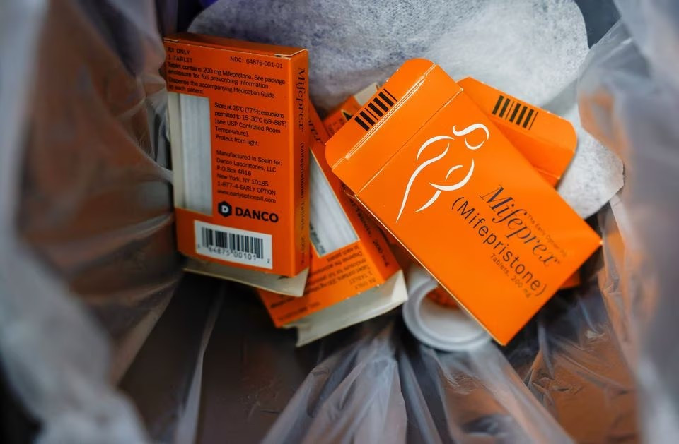 used boxes of mifepristone the first pill in a medical abortion line a trash can at alamo women s clinic in carbondale illinois us april 20 2023 photo reuters