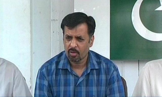 psp leader mustafa kamal addressing a press conference in karachi on august 23 2016 express news screen grab psp leader mustafa kamal addressing a press conference in karachi on august 23 2016 express news screen grab