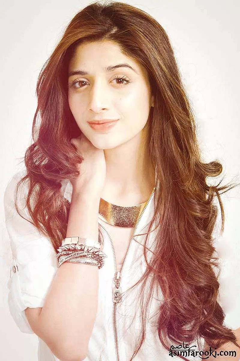 mawra made her bollywood debut with sanam teri kasam photo publicity mawra made her bollywood debut with sanam teri kasam photo publicity