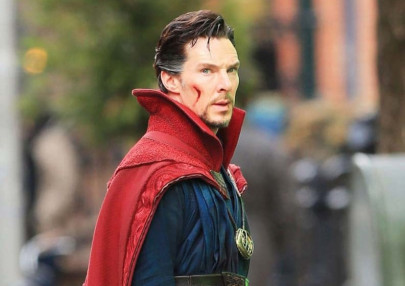 doctor strange in multiverse of madness continues box office domination doctor strange in multiverse of madness continues box office domination