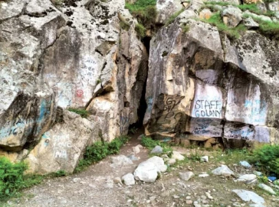 ugly graffiti mars mystical cave s beauty
