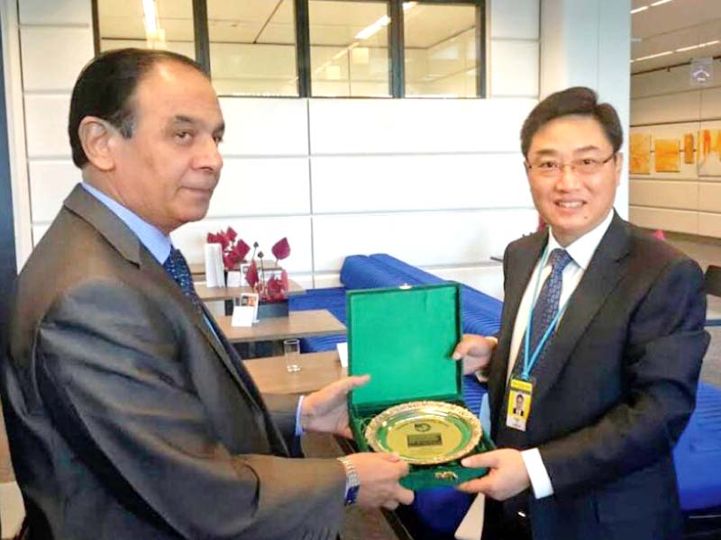 nab chairman qamar zaman chaudhry and china s permanent representative to austria zhongjun shi meet in vienna photo express