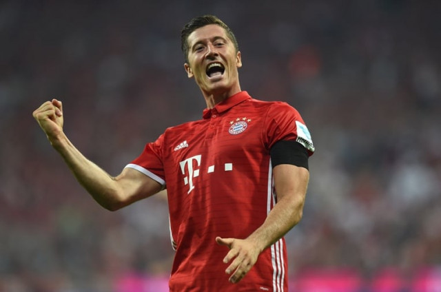 bayern munich 039 s polish striker robert lewandowski celebrate after his second goal during the german first division bundesliga football match between fc bayern munich vs sv werder bremen in munich southern germany on august 26 2016 photo afp bayern munich 039 s polish striker robert lewandowski celebrate after his second goal during the german first division bundesliga football match between fc bayern munich vs sv werder bremen in munich southern germany on august 26 2016 photo afp