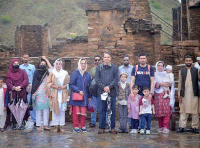 orphan kids take safari train to takht bhai