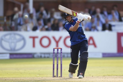 root tightens england s grip over odi series