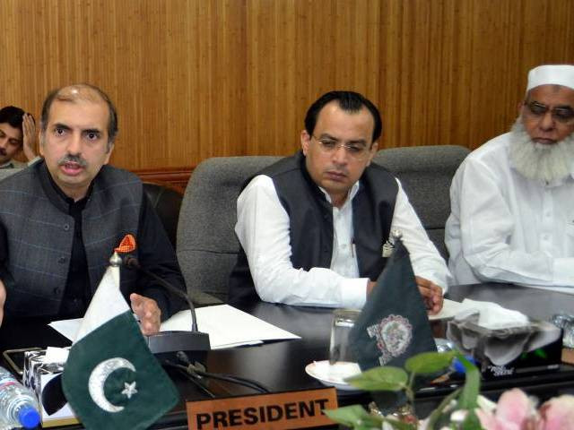 president kp chambers of commerce and industry zulfiqar ali khan addressing a press conference at kpcci photo in president kp chambers of commerce and industry zulfiqar ali khan addressing a press conference at kpcci photo in