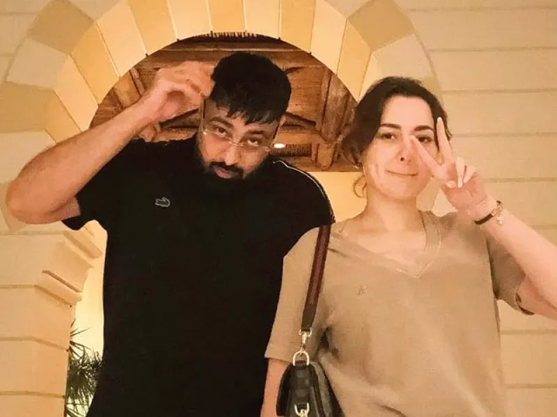 hania and i are good friends badshah hania and i are good friends badshah