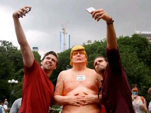 statue is one of a series that appeared unannounced in public spaces in new york and four other us cities in august photo reuters statue is one of a series that appeared unannounced in public spaces in new york and four other us cities in august photo reuters
