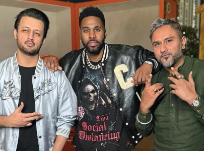 atif aslam bumps into honey singh and jason derulo