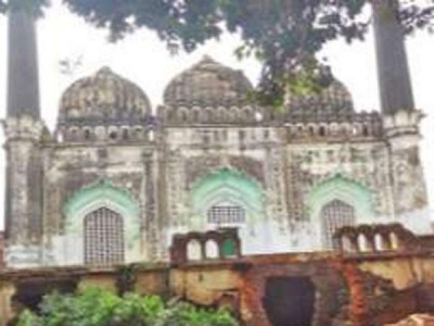 300 year old mosque to be rebuilt on hindu temple land