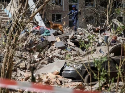 zelensky claims north korean missile used in russian strike killed 12 in kyiv