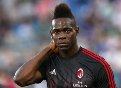 nice not taking a risk in signing me says balotelli