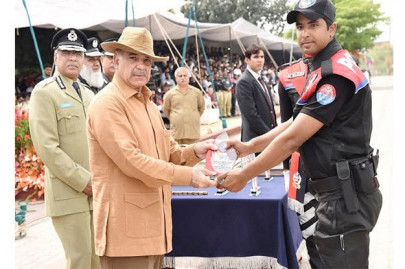 new force cm attends riverine force graduation