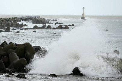 battered japan braces for new typhoon battered japan braces for new typhoon