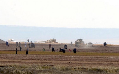 turkish tanks roll into syria opening new line of attack