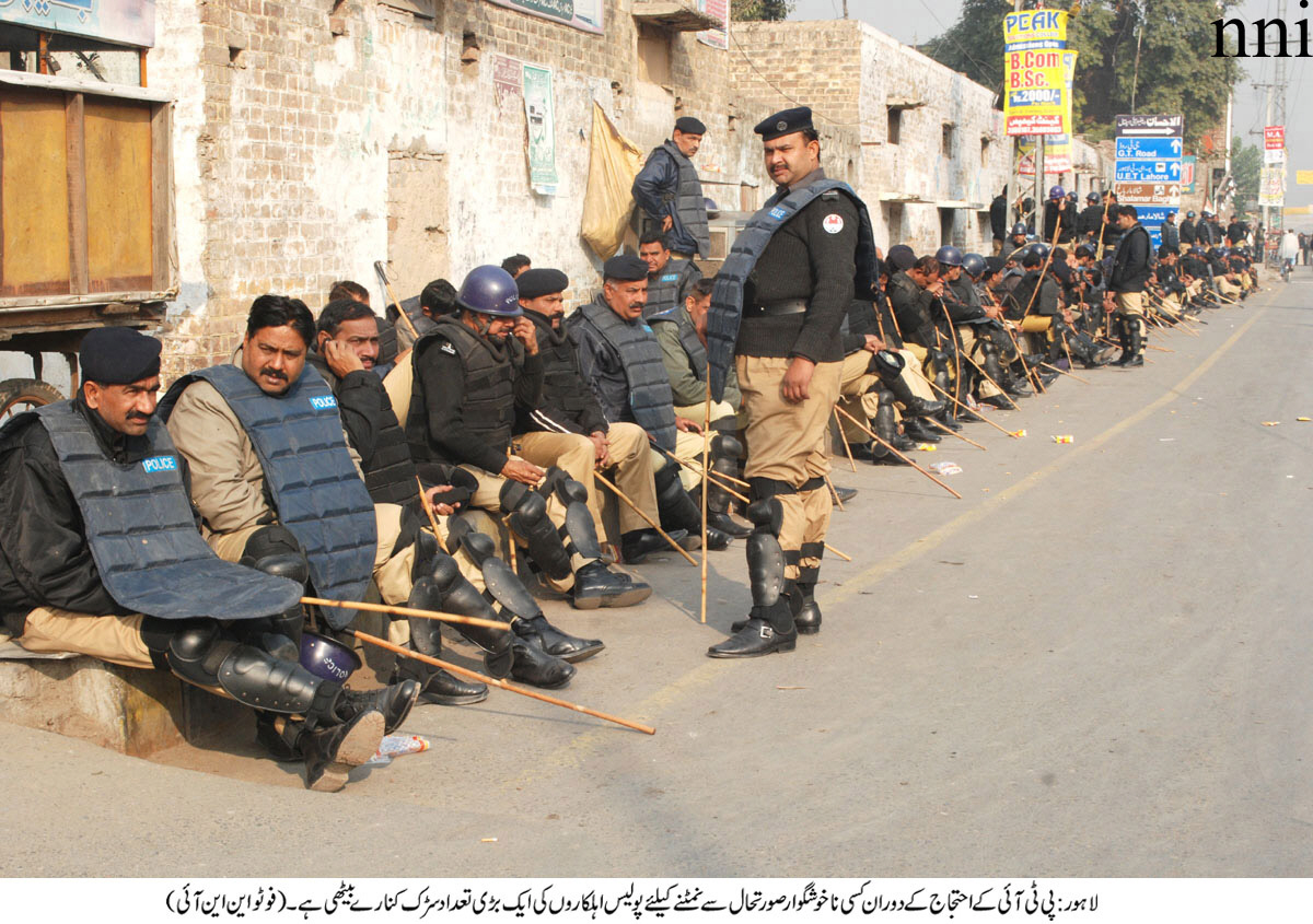 inspector general of punjab mushtaq sukhera took notice of the incident and ordered operations dig haider ashraf to submit a report in this regard photo nni