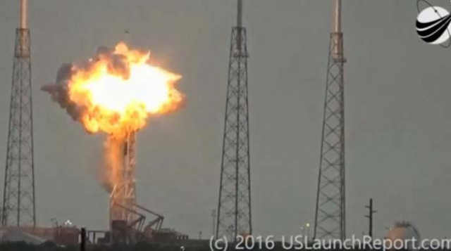 an explosion on the launch site of a spacex falcon 9 rocket is shown in this still image from video in cape canaveral florida us september 1 2016 us launch report handout via reuters an explosion on the launch site of a spacex falcon 9 rocket is shown in this still image from video in cape canaveral florida us september 1 2016 us launch report handout via reuters