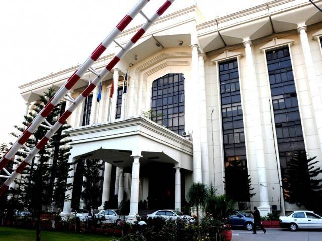 organisation plans to knock supreme court s door for exemption from income tax photo afp organisation plans to knock supreme court s door for exemption from income tax photo afp