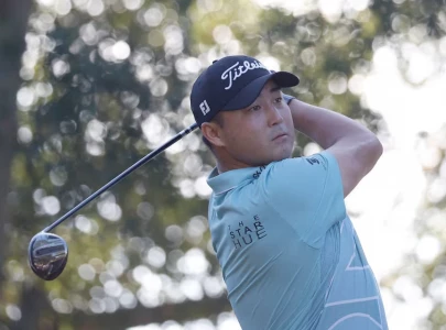 richard t lee again atop leaderboard