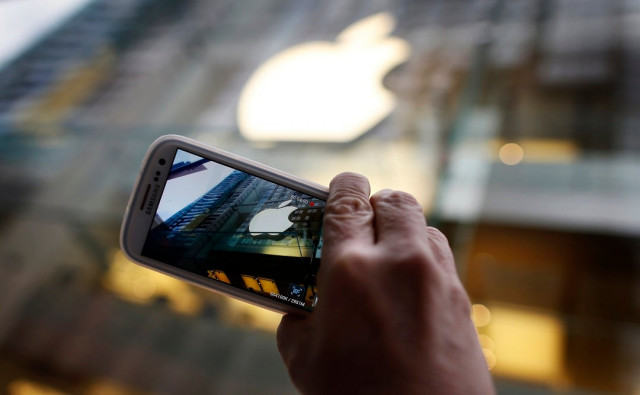 the recall will cost samsung nearly 5 billion in revenue this year photo reuters the recall will cost samsung nearly 5 billion in revenue this year photo reuters