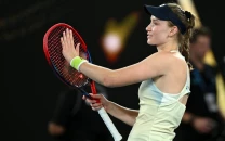 rybakina survives pegula in australian open semi