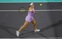 alexandrova rallies to advance to abu dhabi finals