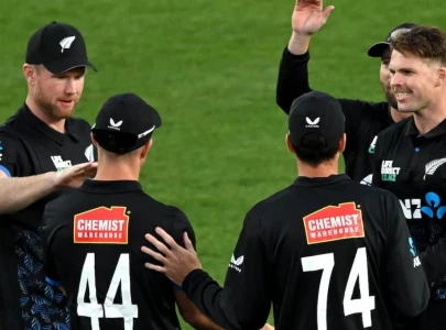 new zealand dominate south africa for 2 1 t20 series lead