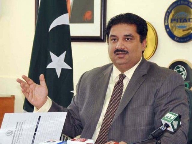 federal minister khurram dastagir khan photo file