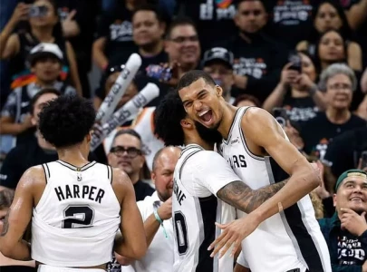 spurs advance in nba playoffs