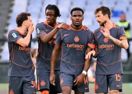 champions inter thump lazio in cup final warm up