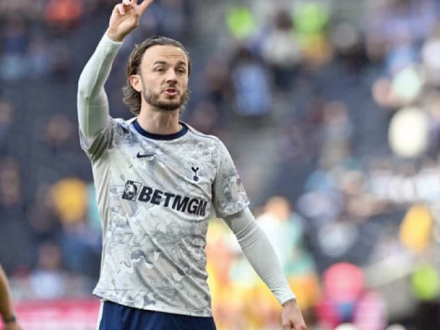 tottenham midfielder james maddison played the final 21 minutes at chelsea in only his second appearance since a return from a knee injury photo afp tottenham midfielder james maddison played the final 21 minutes at chelsea in only his second appearance since a return from a knee injury photo afp