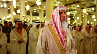 gulf states accuse iran of trying to politicise hajj