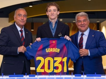 barcelona sign winger gordon from newcastle barcelona sign winger gordon from newcastle