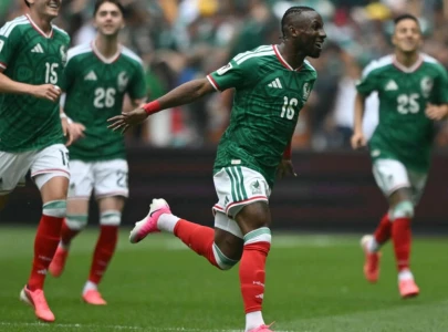mexico beat south africa to kick off world cup