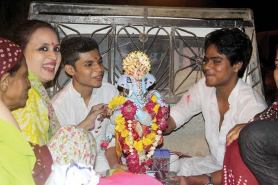 hindus mark meeting of lord ganesha with parvati hindus mark meeting of lord ganesha with parvati