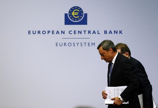 european central bank ecb president mario draghi r and vice president vitor constancio photo reuters