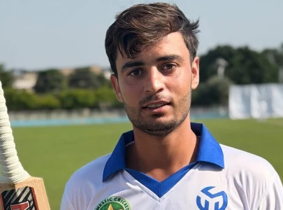 farooq smashes record 14 sixes in president s trophy