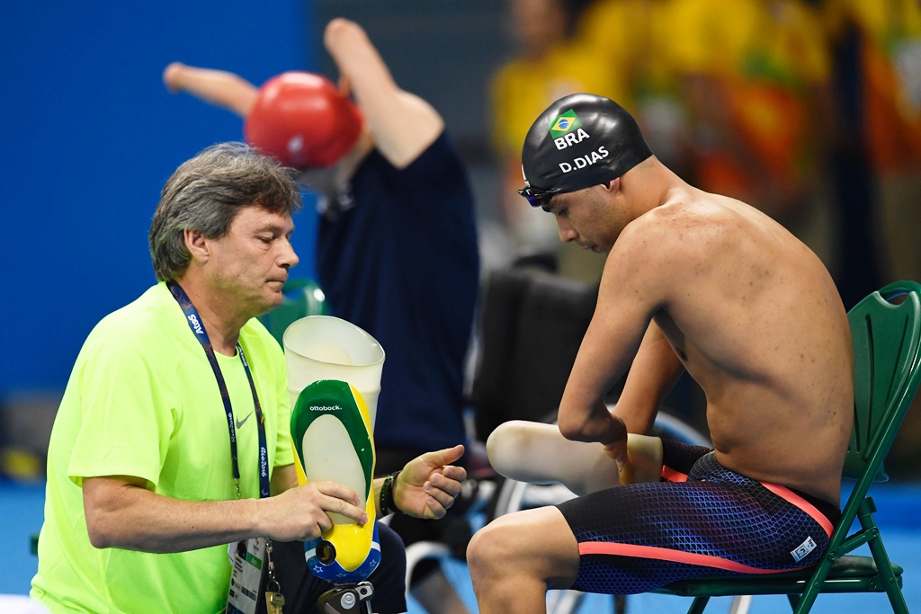 dias now has 16 medals and is closing in on becoming one of the most decorated paralympians of all time photo afp