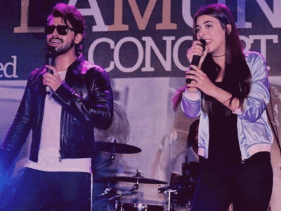 urwa and farhan performed live and here s how it went down