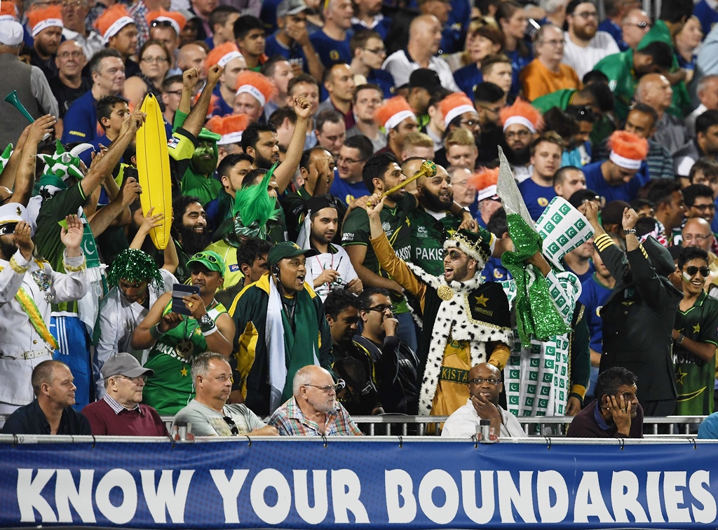 pakistan cricket fans in england during the one off t20 at old trafford photo afp