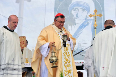 macedonia honours new saint mother teresa macedonia honours new saint mother teresa