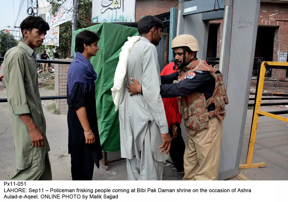 punjab police inspector general mushtaq ahmed sukhera said that police had evolved a strategy for this purpose and every senior police officer had taken solid steps for security in his area photo online punjab police inspector general mushtaq ahmed sukhera said that police had evolved a strategy for this purpose and every senior police officer had taken solid steps for security in his area photo online