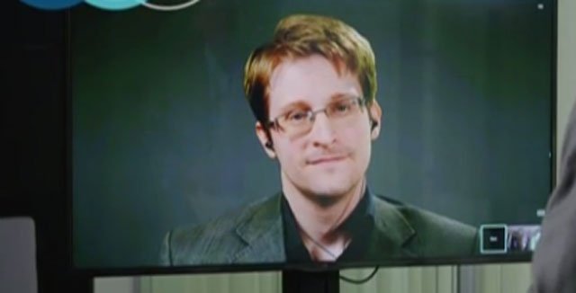edward snowden screen grab from the guardian 039 s video interview